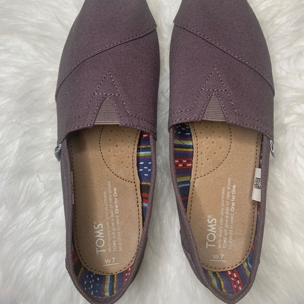 Toms women’s Alpargata shoes